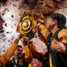 爱游戏官方入口-全球顶尖球员积极备战，为夺冠奋力拼搏()